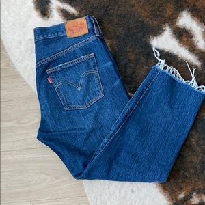 Distressed Levi’s Blue Jeans